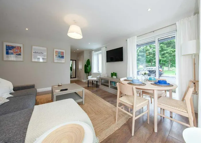 Lejlighed Stunning And Modern 2 Bedroom In