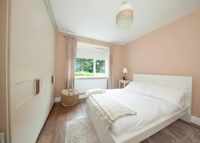 Stunning And Modern 2 Bedroom In Lejlighed